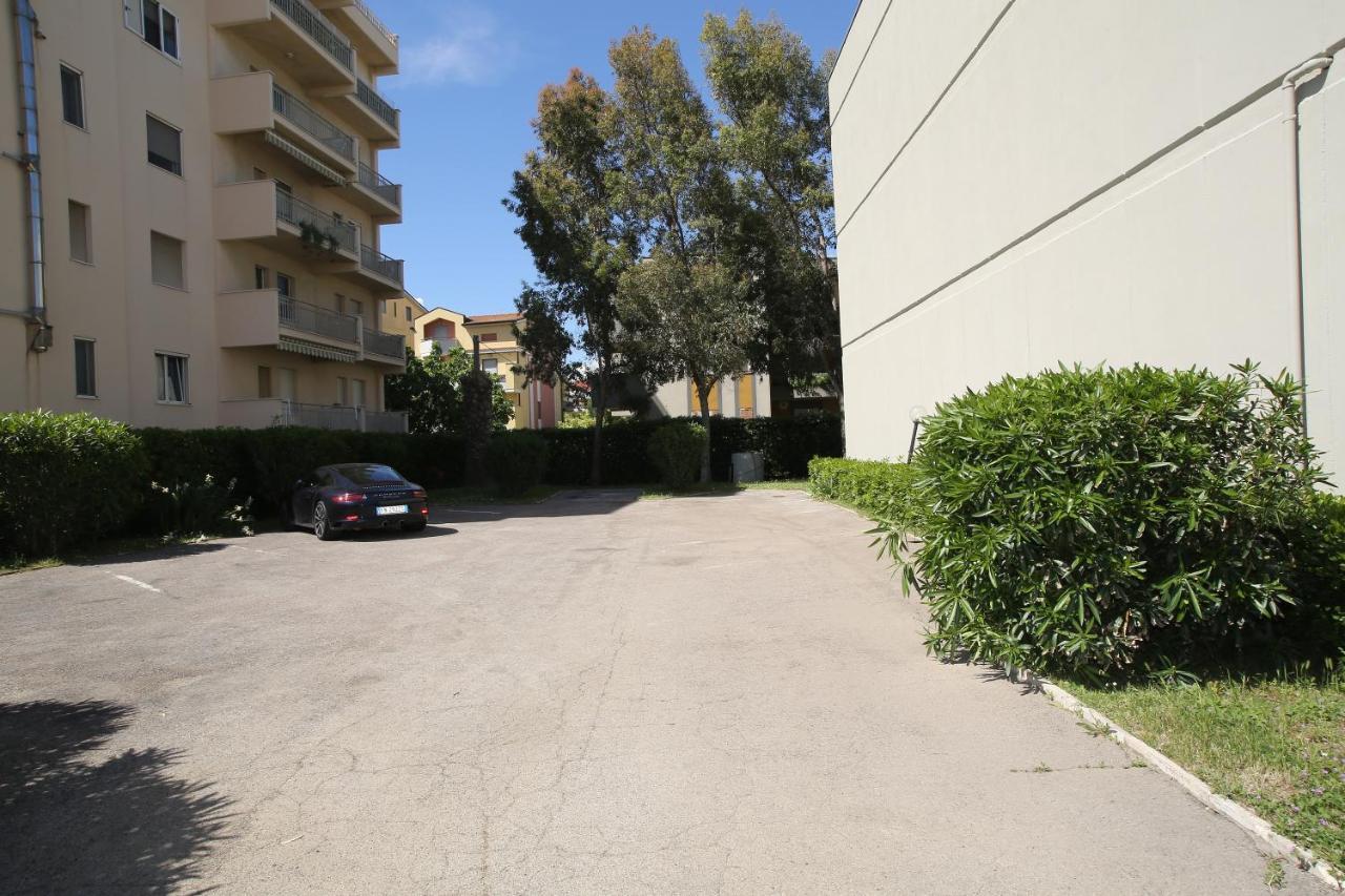 Residence Le Palme Montesilvano Marina Extérieur photo